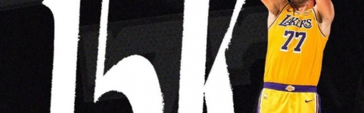 九游会app-詹姆斯赛后祝贺里程碑：东契奇15000分/八村塁5000分/雷迪克100胜